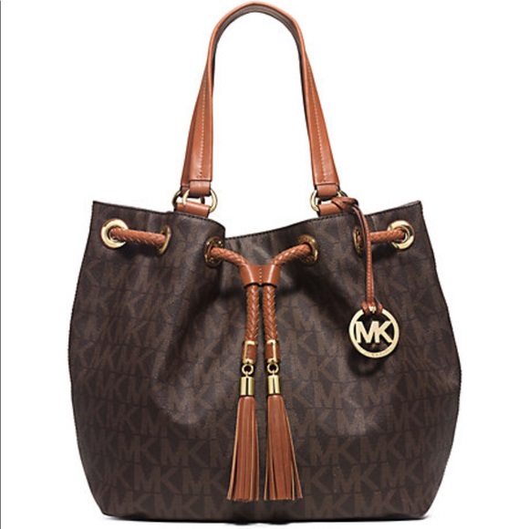 MICHAEL Michael Kors Handbags - Preowned Authentic Michael Kors Large Gathered Logo Drawstring Handbag